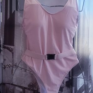 New Beautiful swimsuit size m pink color
